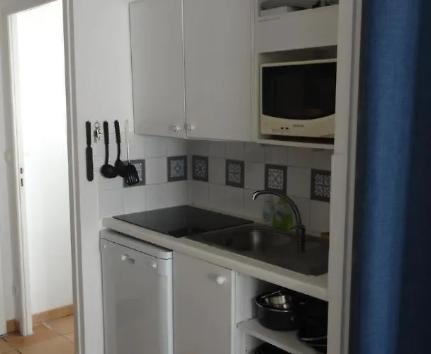 Holiday home Pause A En Re La Flotte